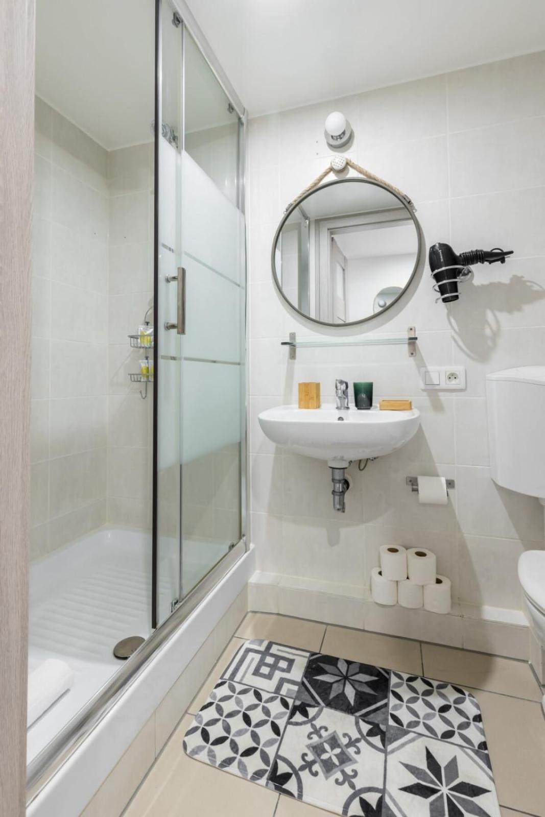 Fricero - Comfortable 5 People- 200M Near The Sea นีซ ภายนอก รูปภาพ